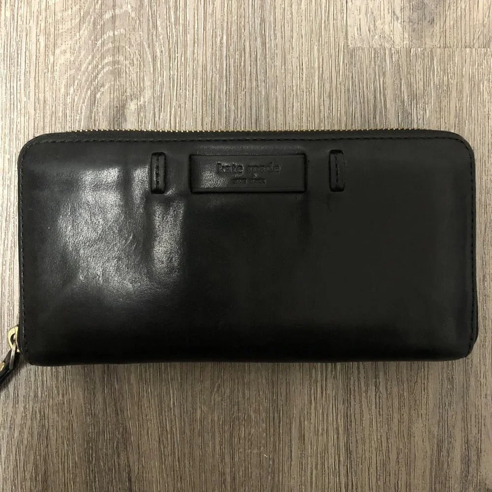Kate Spade New York Black Genuine Leather Wallet Zip Around Accordion Cardholder